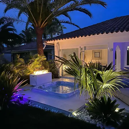 Sun Club P65 Premium Σπίτι διακοπών *